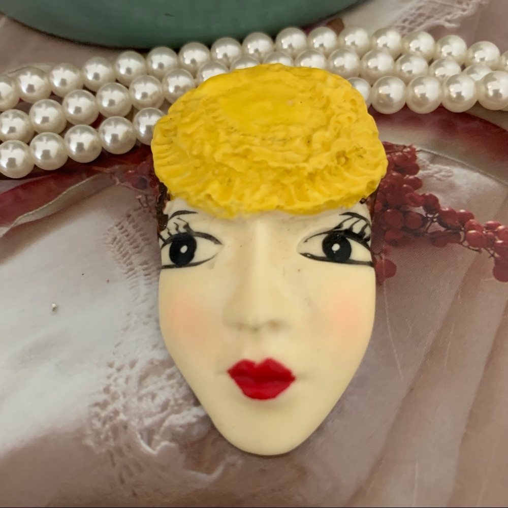 VINTAGE JEWELRY COLORFUL FACE BROOCH PIN - Picture 8 of 14